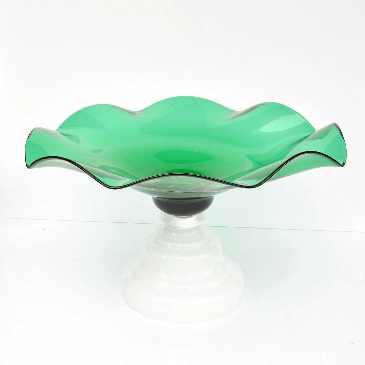 Piatto da frutta in vetro Harrachov, anni '60 1