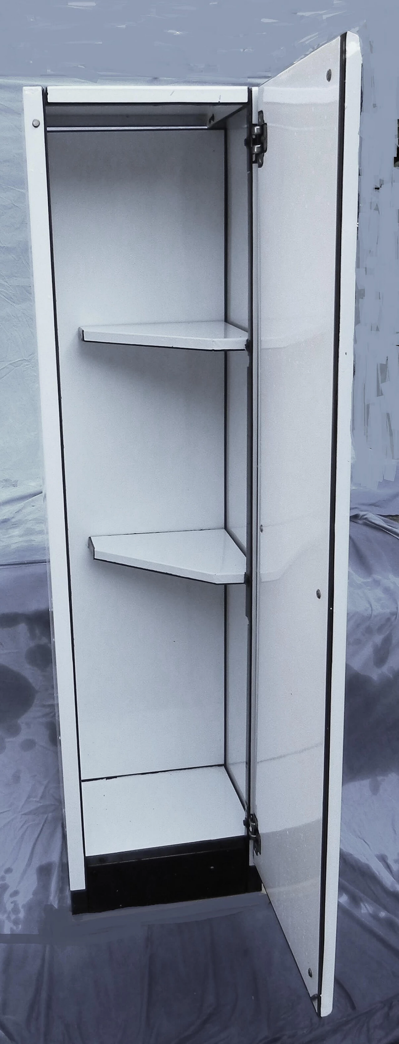 Column cabinet by Soal in white enameled metal, 1960s 3
