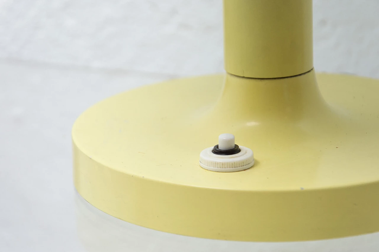 Yellow mushroom-shaped desk lamp, 1960s 8