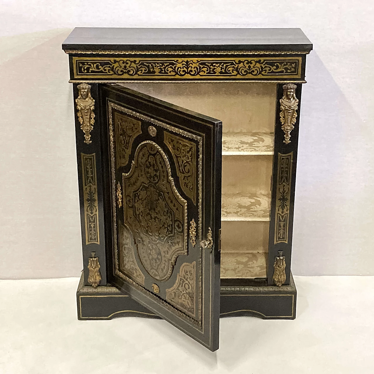 Mobile Napoleone III ad un’anta con intarsio Boulle, metà '800 6