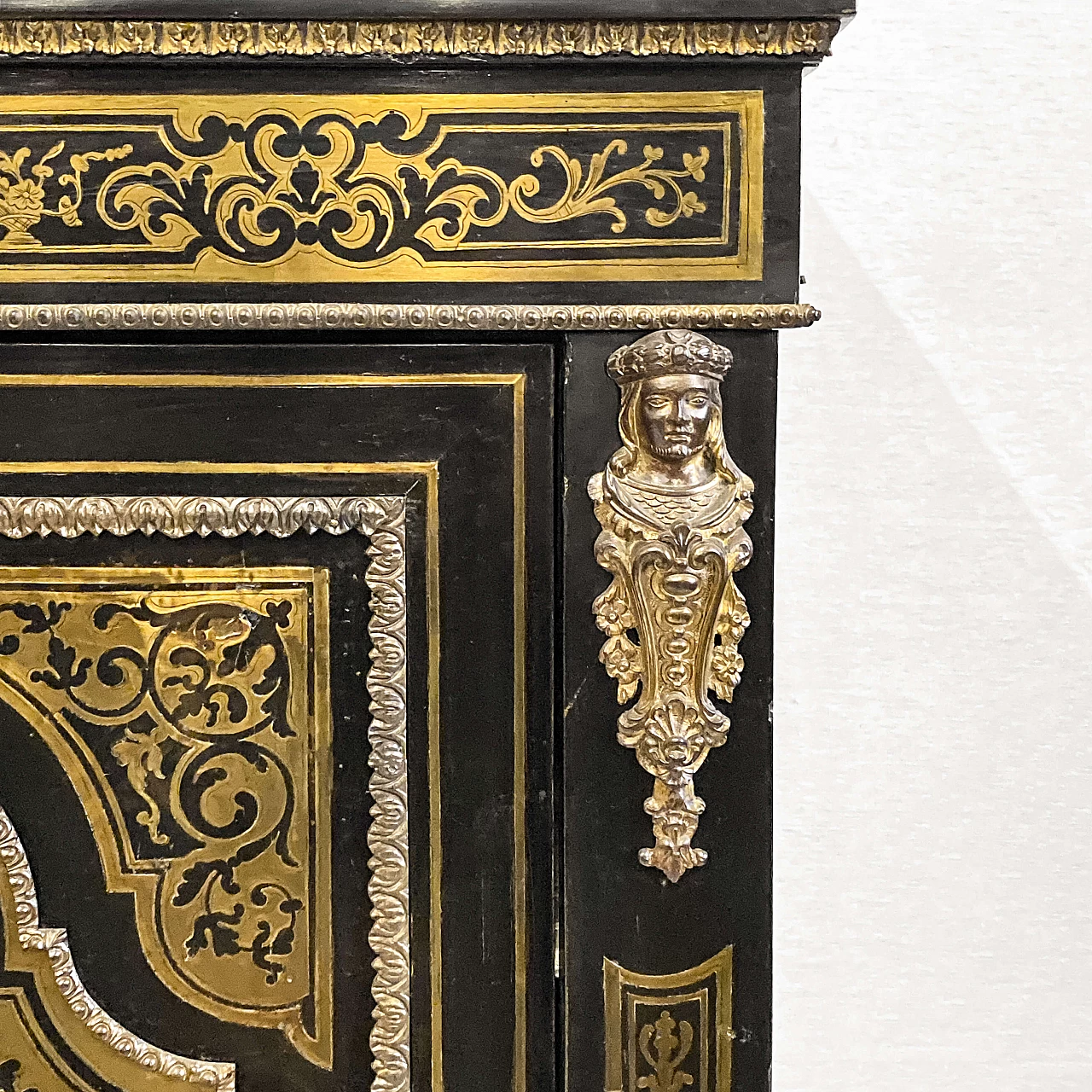 Single door cabinet in "Boulle" inlay, Napoleon III, mid-19th century 10