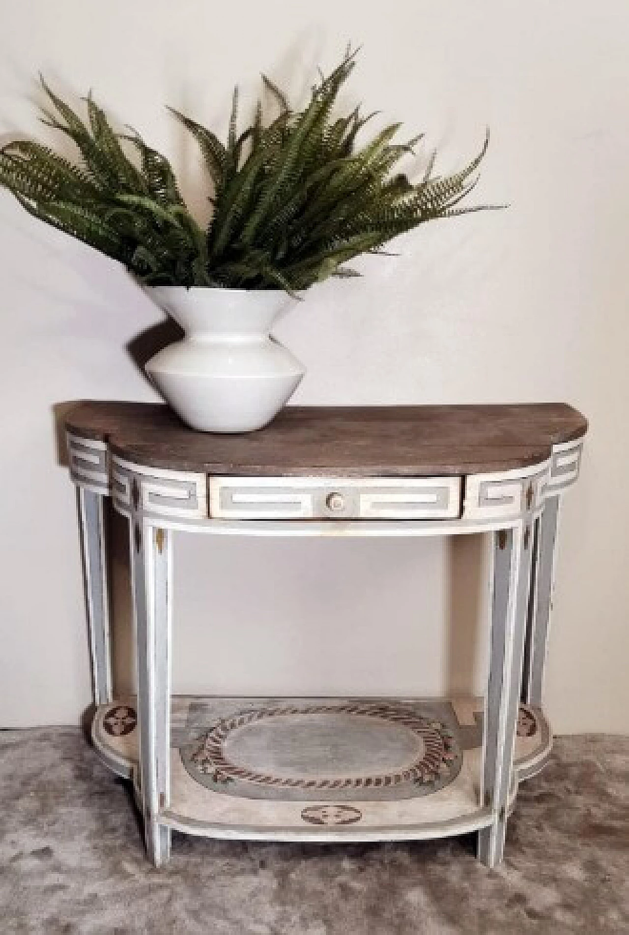 White lacquered wood console in Louis XV style, late 18th century 18