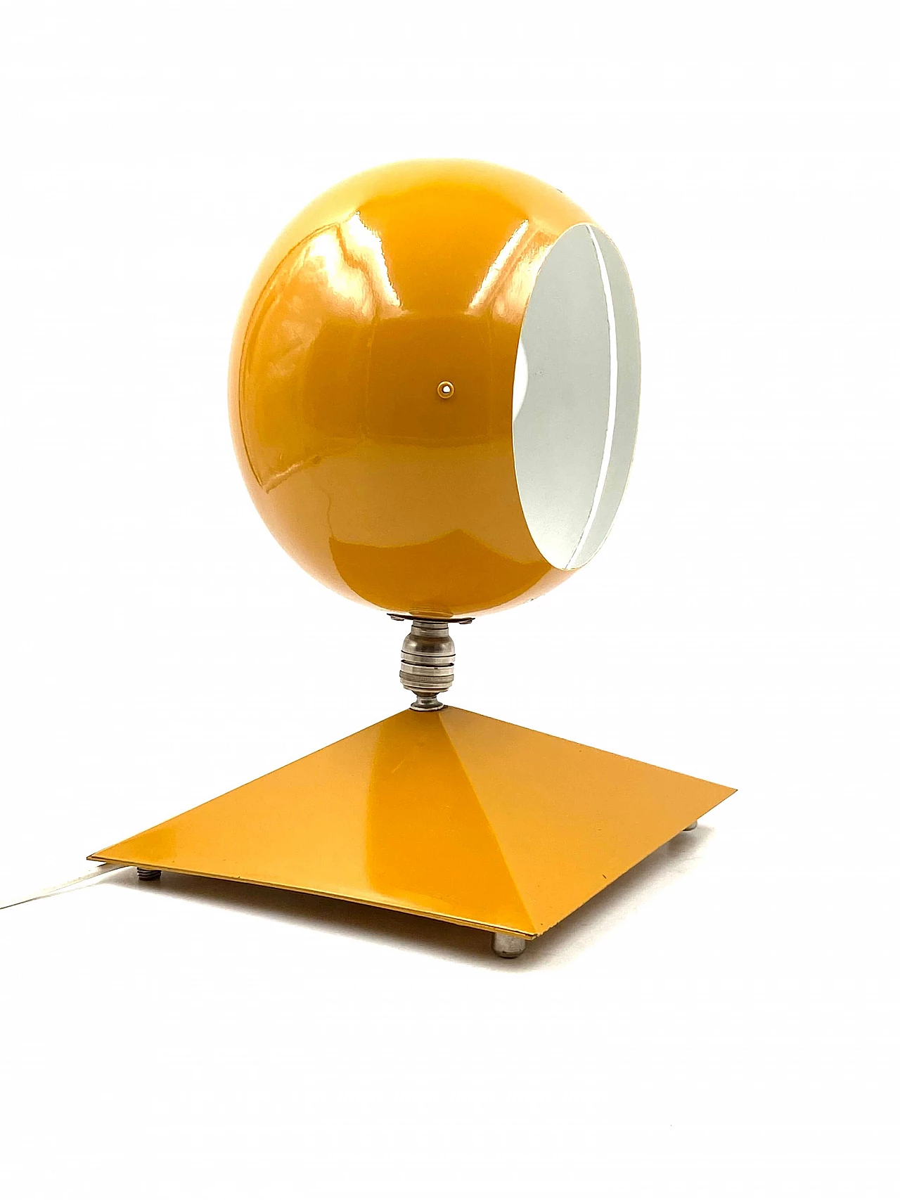 Eyeball yellow table lamp, 1970s 1