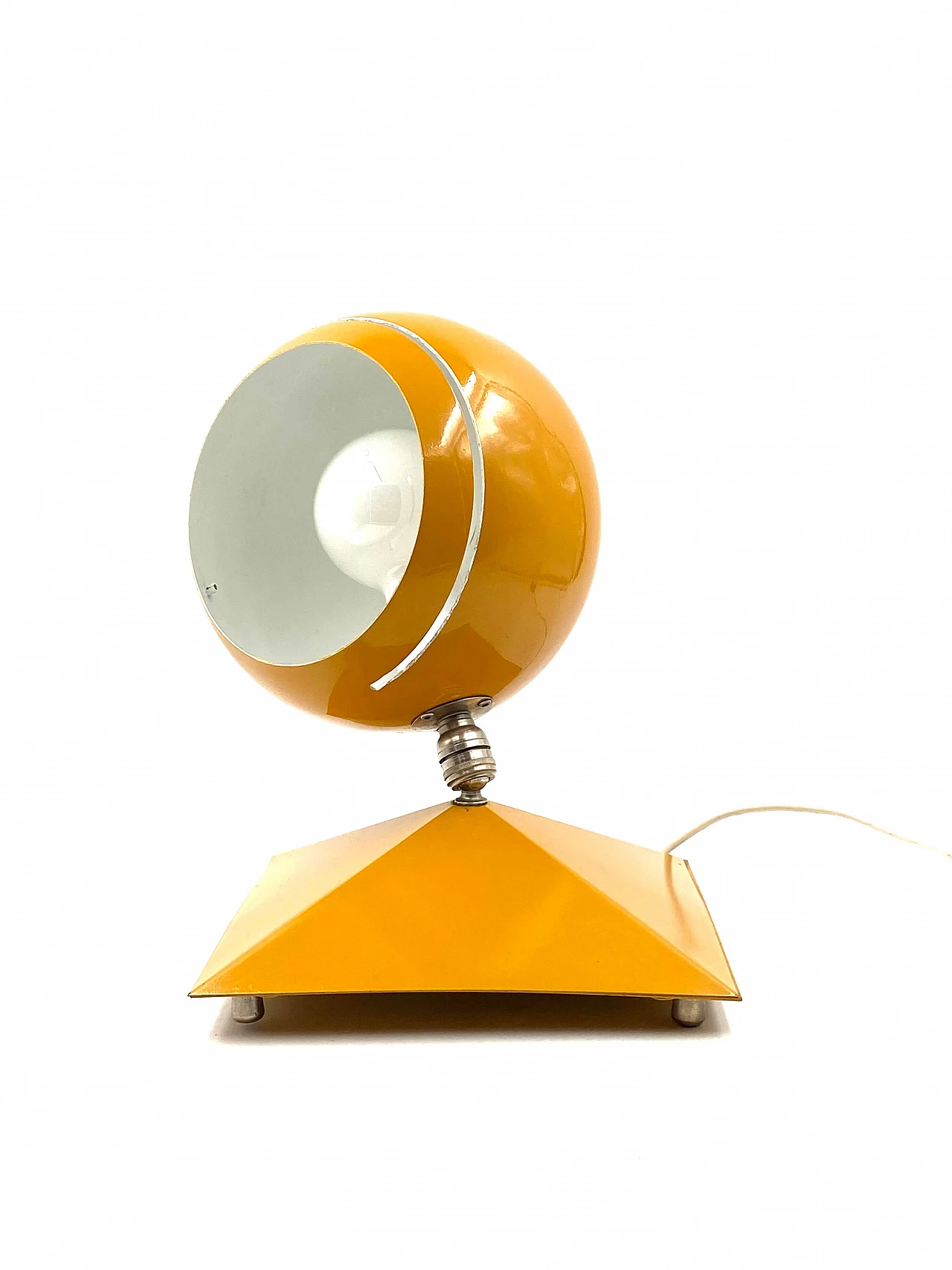 Eyeball yellow table lamp, 1970s 12