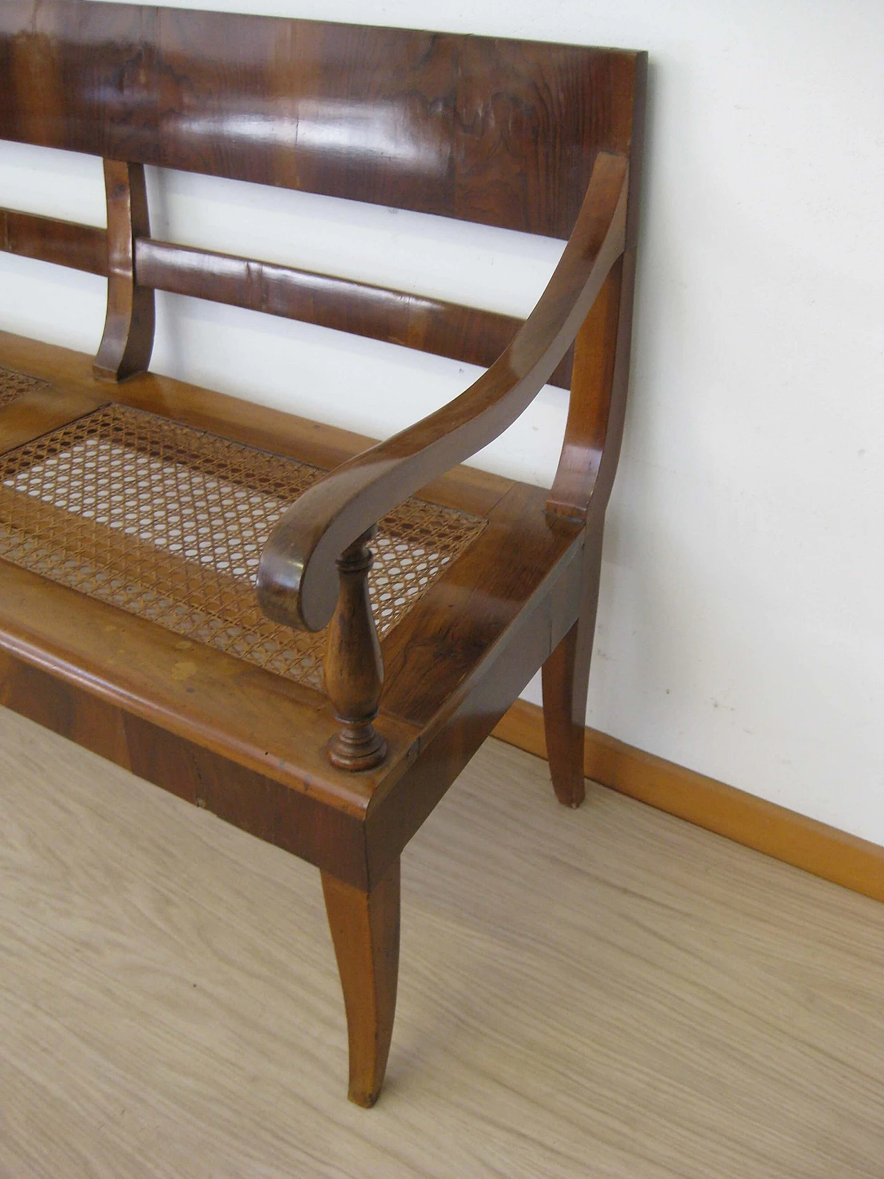 Pair of walnut and Vienna straw sofas, 19th century 4