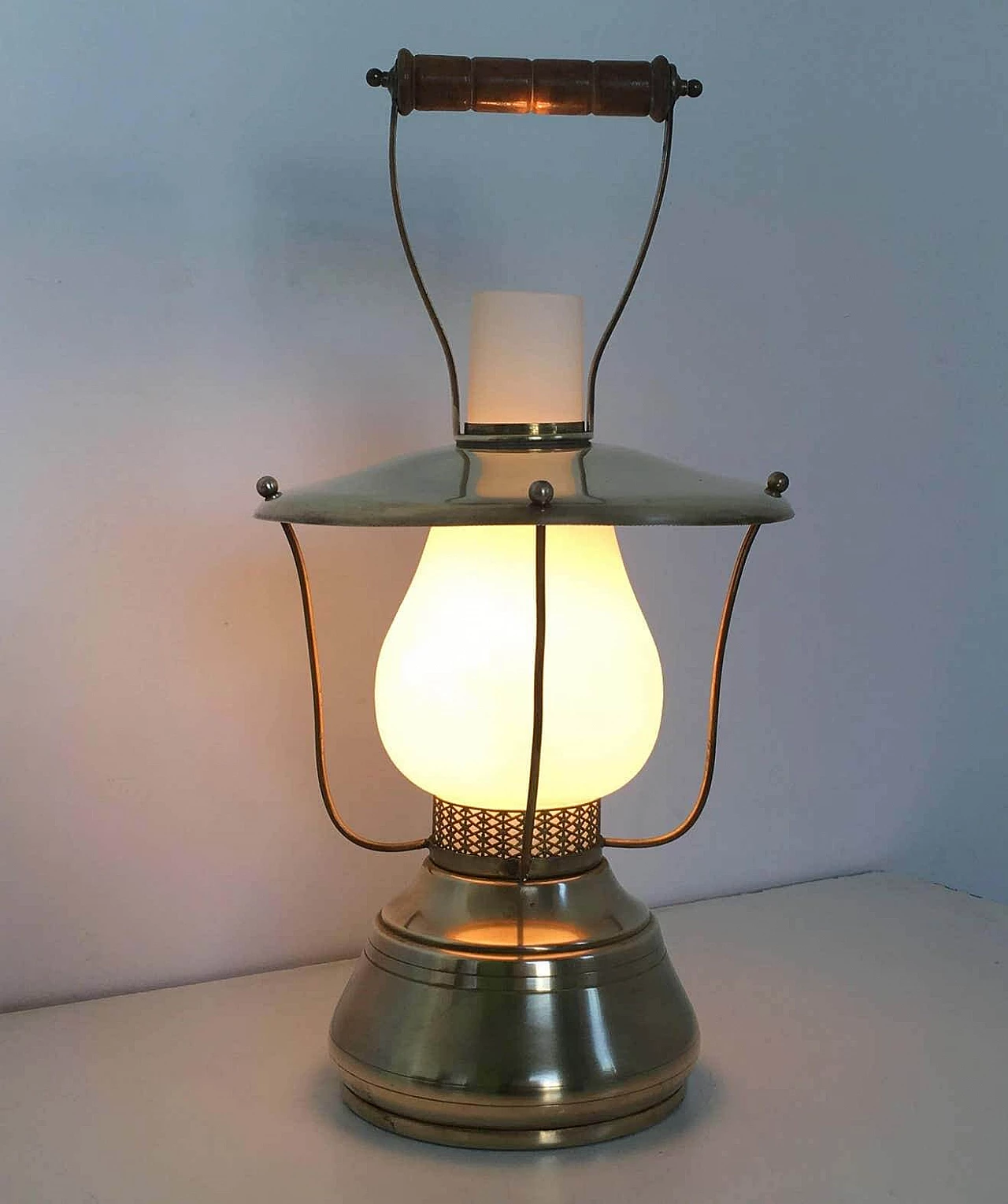 Brass and encased glass lantern table lamp, 1950 7