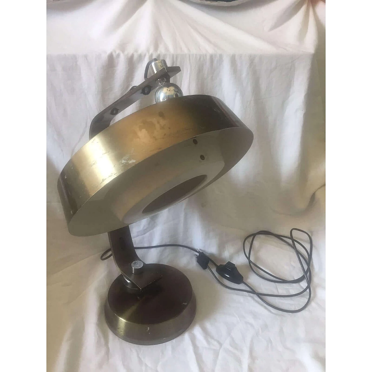 Lampada da tavolo in metallo in stile Arredoluce, anni '70 1
