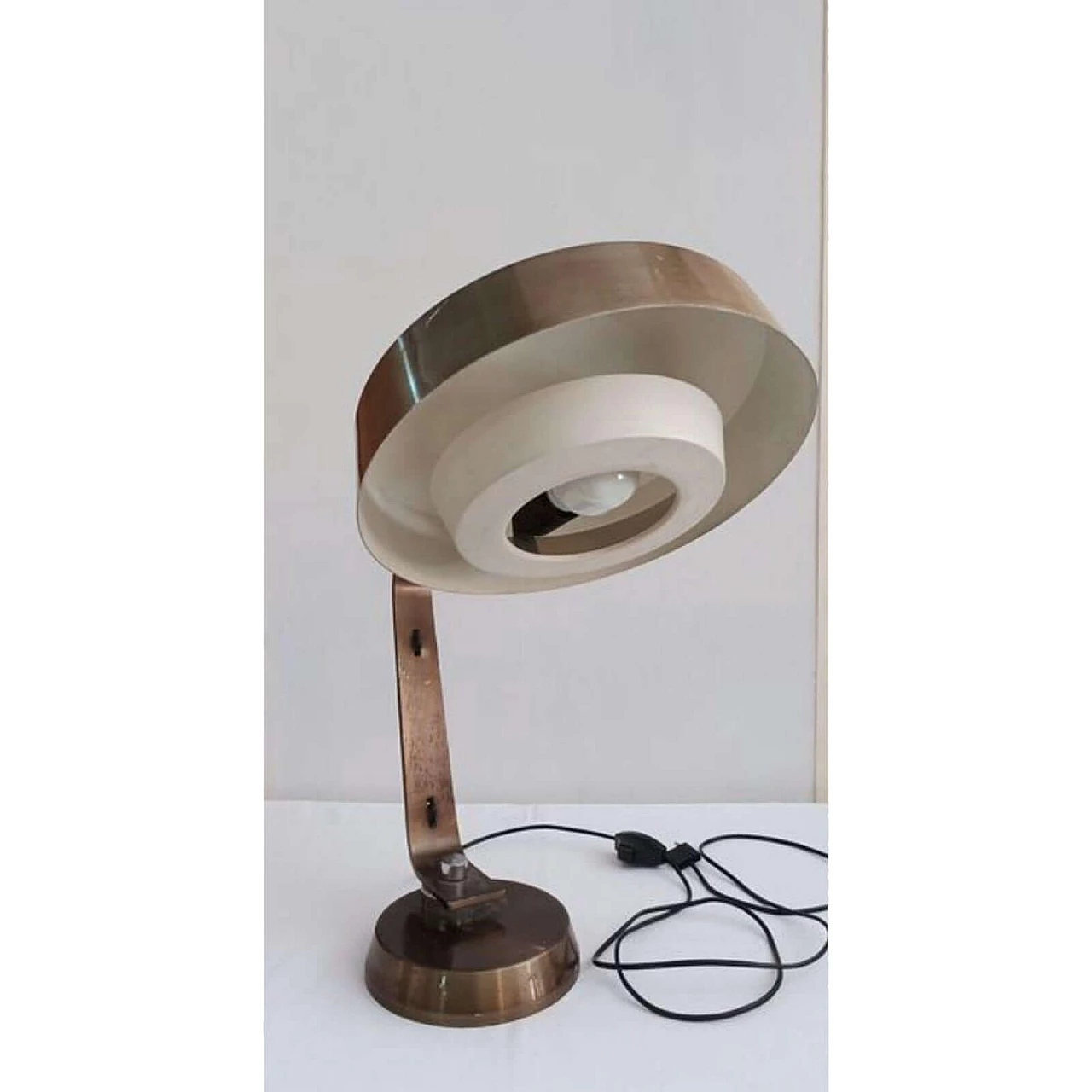Lampada da tavolo in metallo in stile Arredoluce, anni '70 10