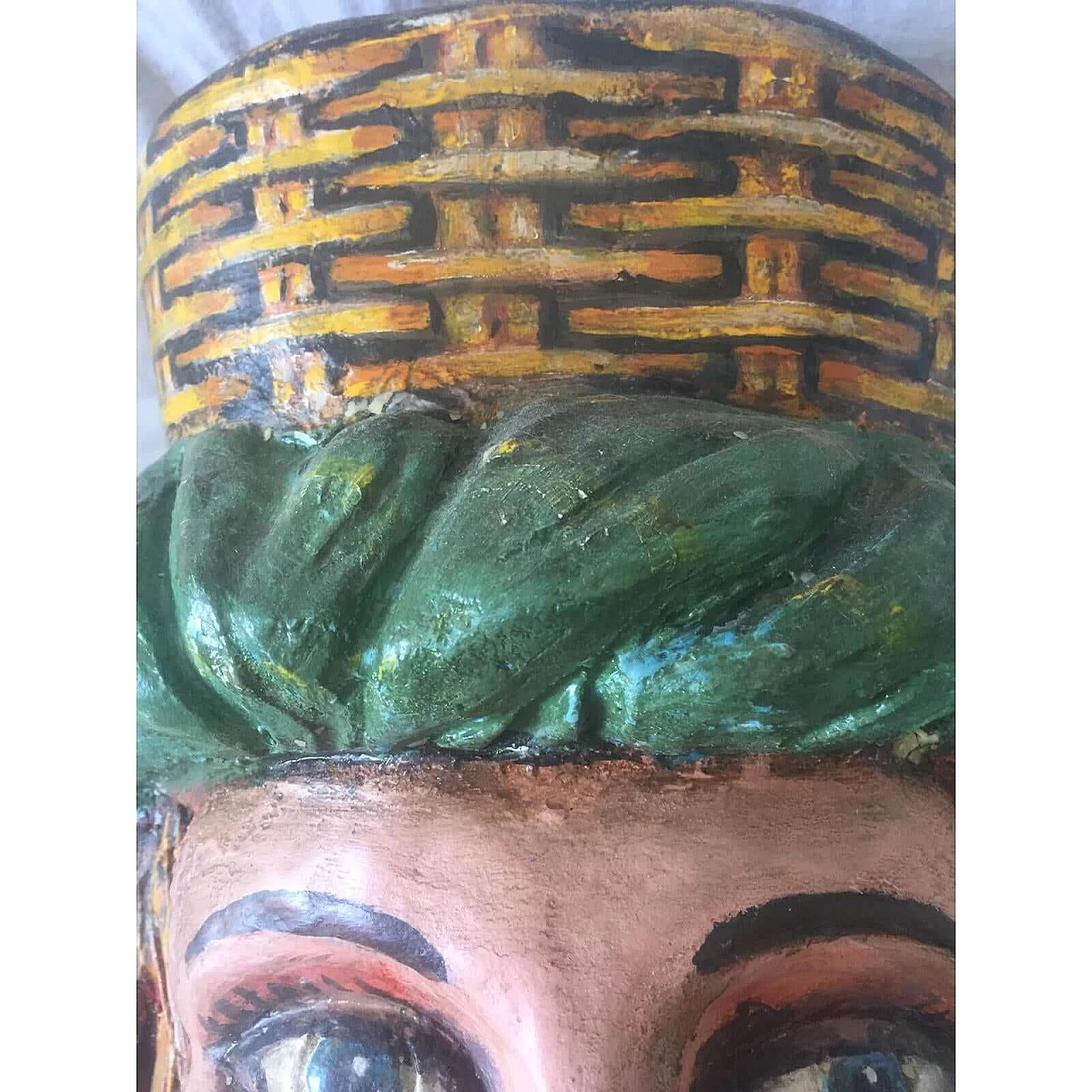 Vaso in terracotta decorato e dipinto a mano, 1880 13