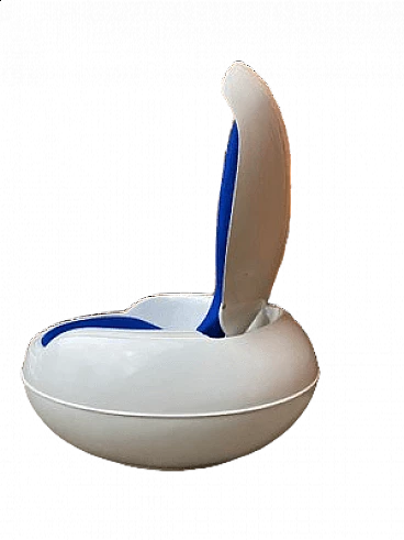 White Egg armchair by Peter Ghyczy, 1968