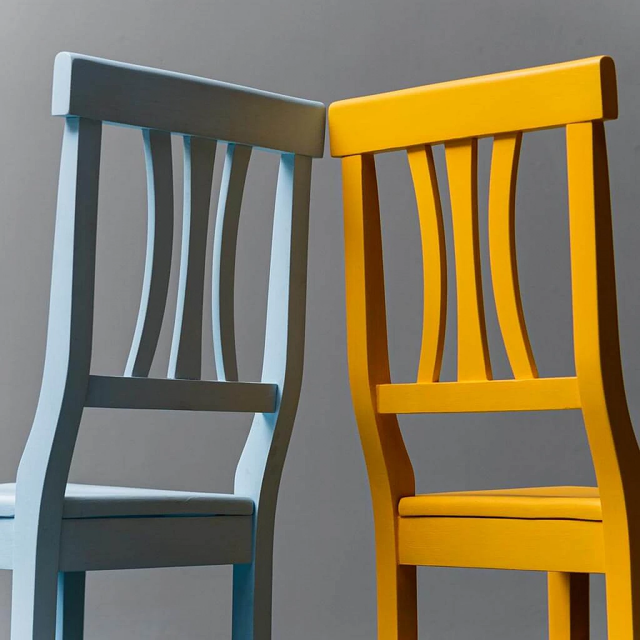 4 Colored wood chairs, 1950s 2