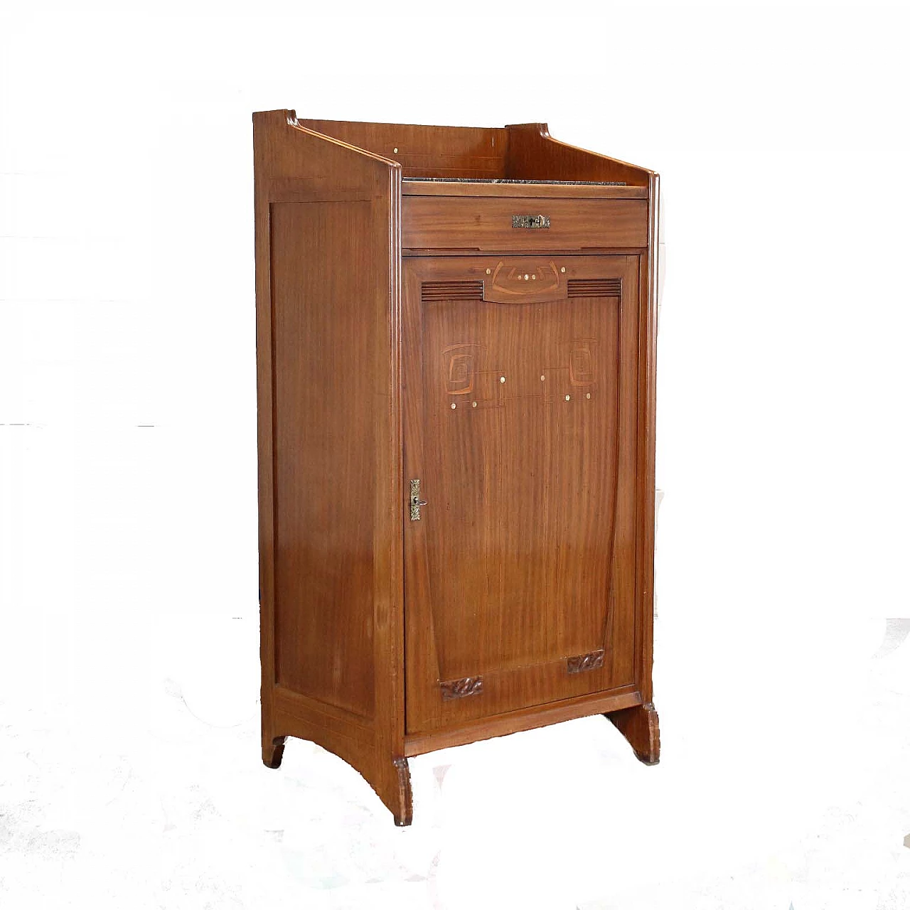 Cassettiera in stile liberty firmata Fabbriche Riunite di Mobili Cantù, del '900 1