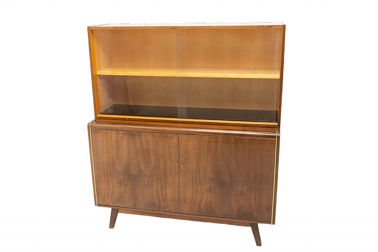 Libreria in noce di Hubert Nepozitek e Bohumil Landsman per Jitona, anni '60 20