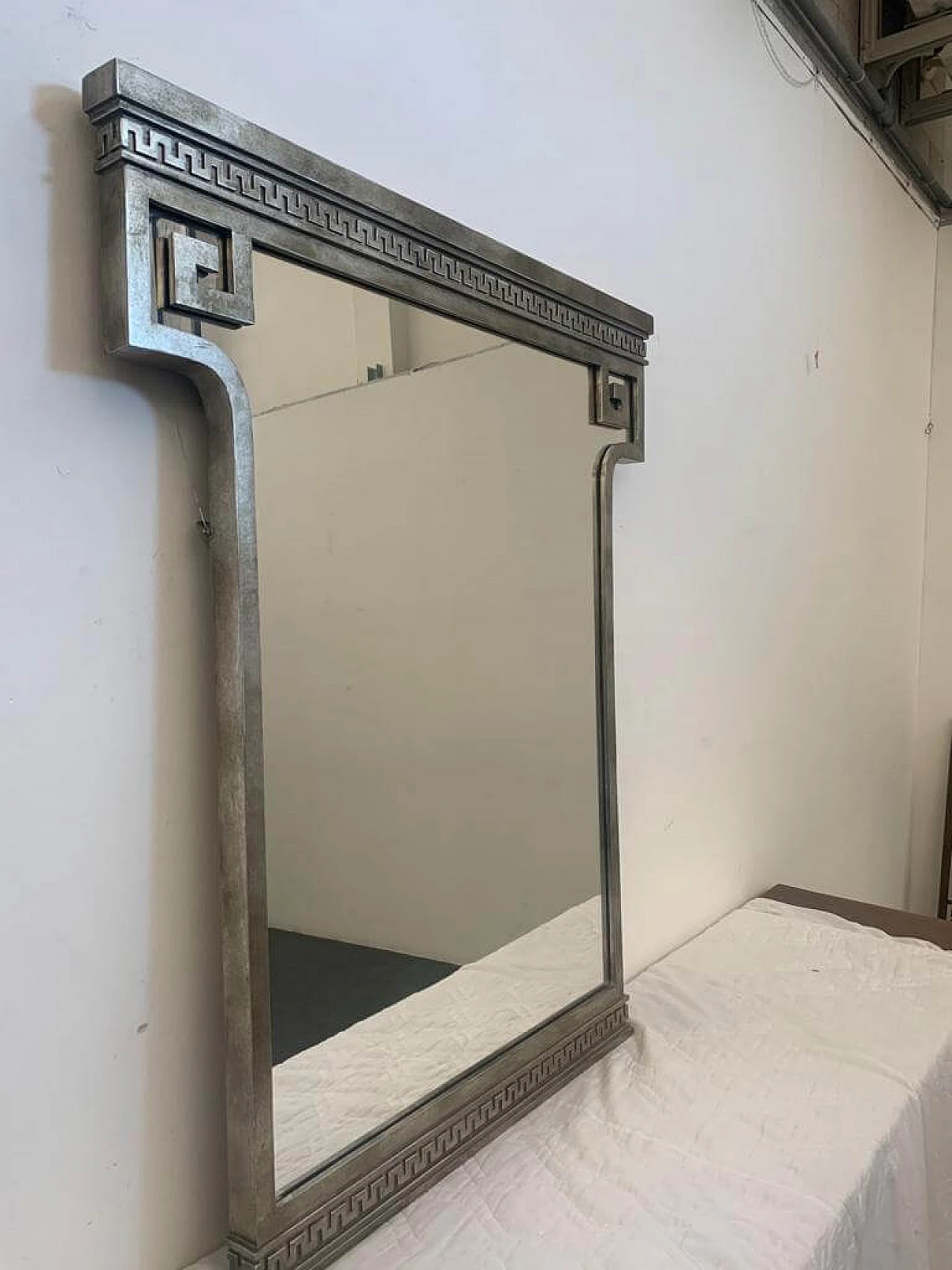 Specchio in foglia metallica di Lam Lee Group Dallas, anni '90 4