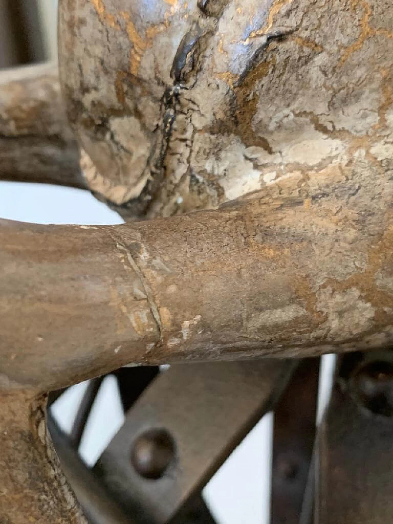 Scultura di Pegaso su astrolabio di Lam Lee Group Dallas, 1990 11