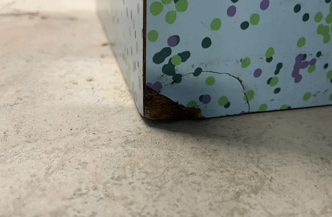 Mobile contenitore di Paola Navone per Studio Alchimia, anni '80 4