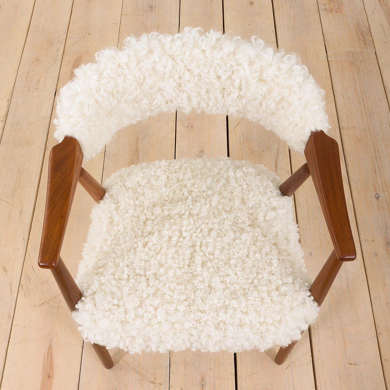 Farstrup chair in solid teak with natural sheepskin upholstery, 1960s 4