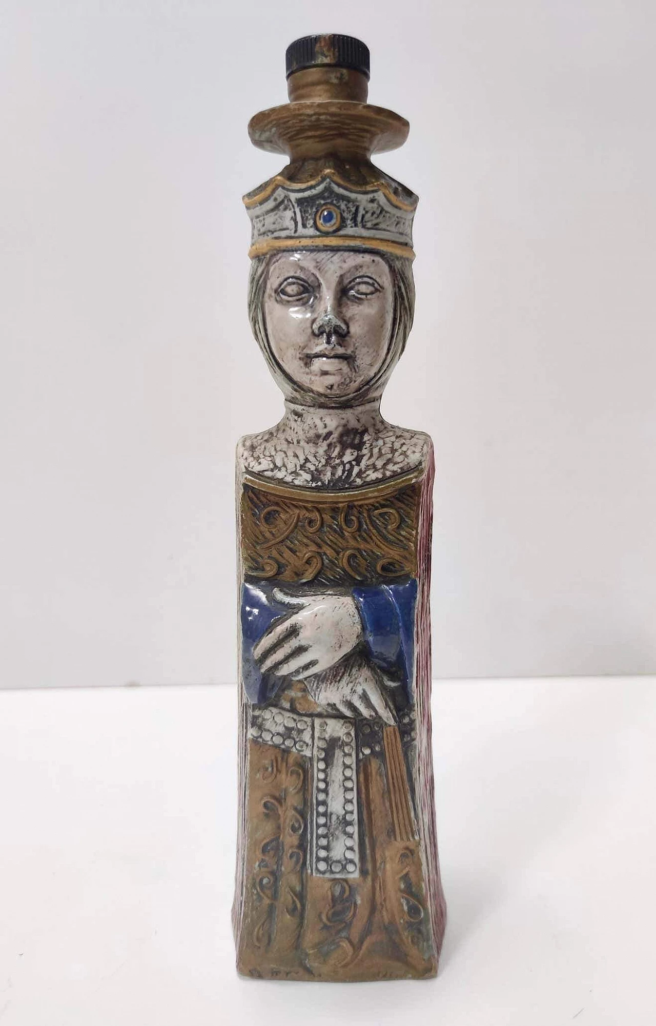 Coppia di bottiglie da liquore in ceramica raffiguranti un re e una regina, anni '60 13