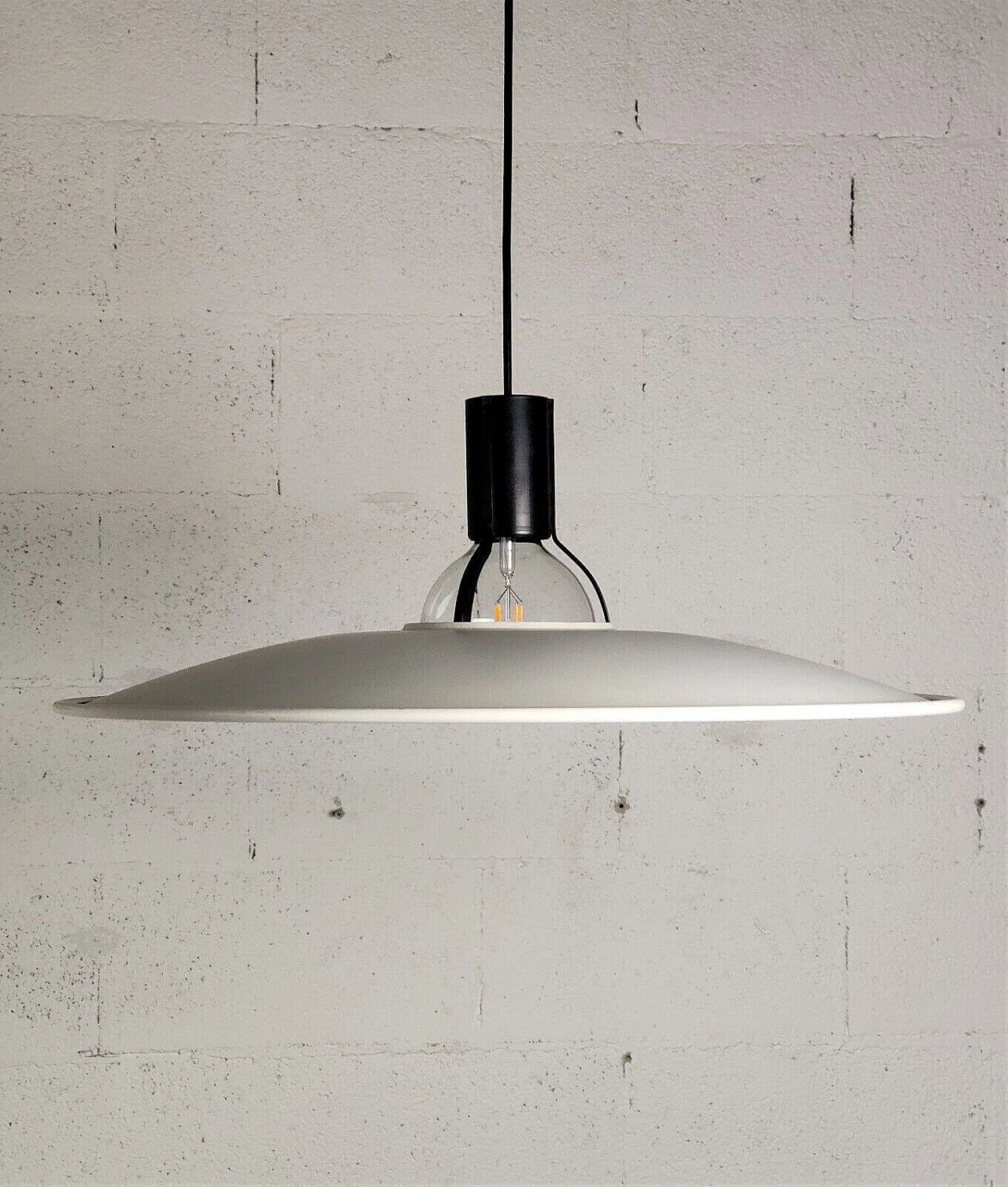 2133 pendant lamp by Gino Sarfatti for Arteluce, 1970s 3
