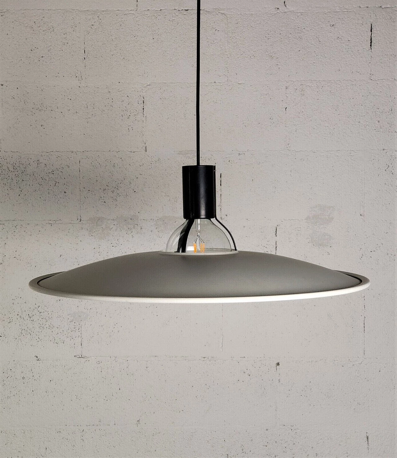 2133 pendant lamp by Gino Sarfatti for Arteluce, 1970s 4