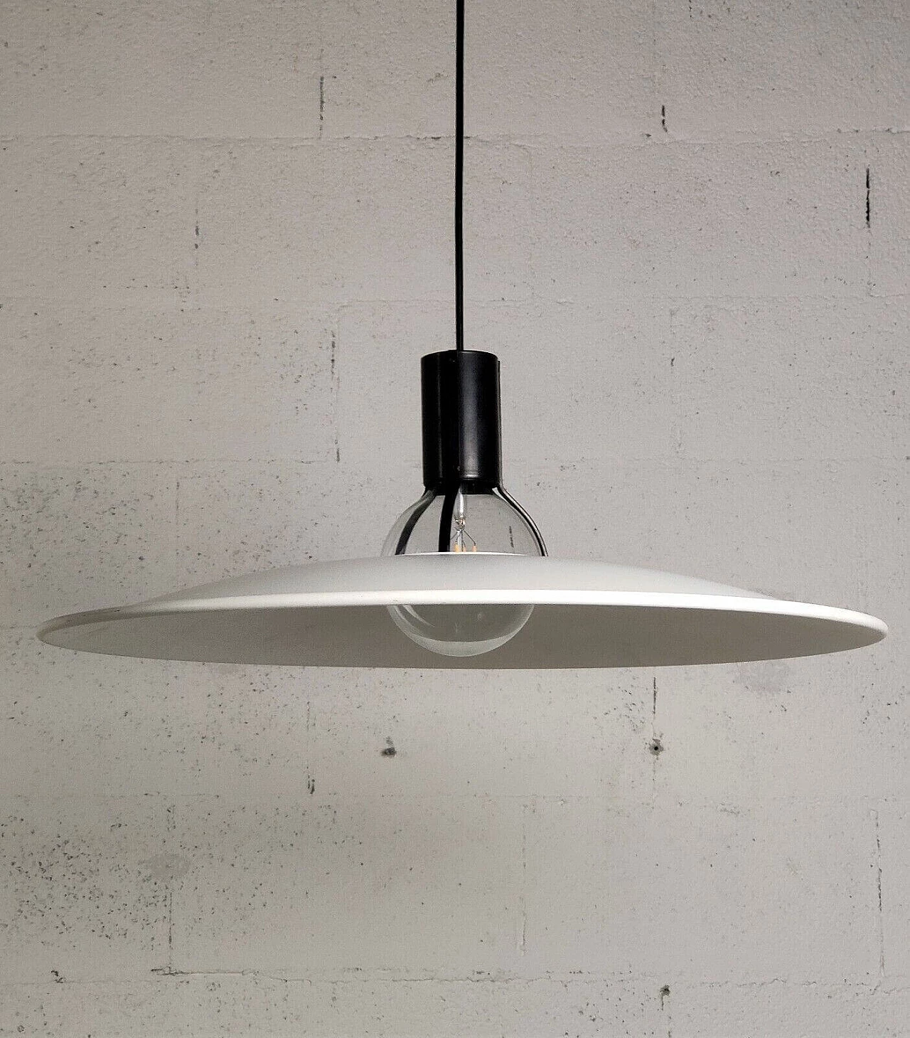 2133 pendant lamp by Gino Sarfatti for Arteluce, 1970s 8