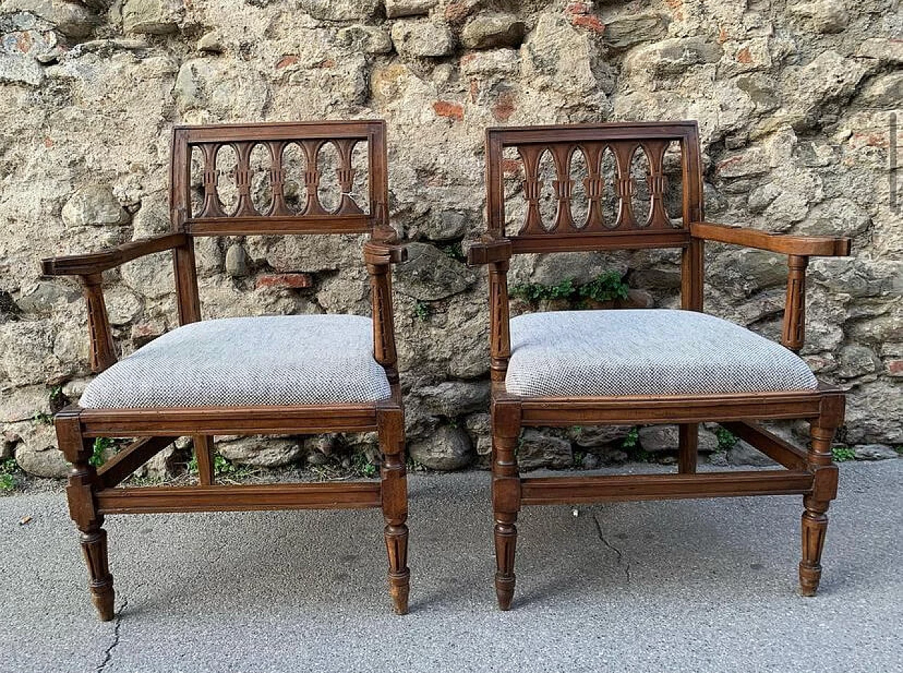 Pair of wooden armchairs, early 19th century 1