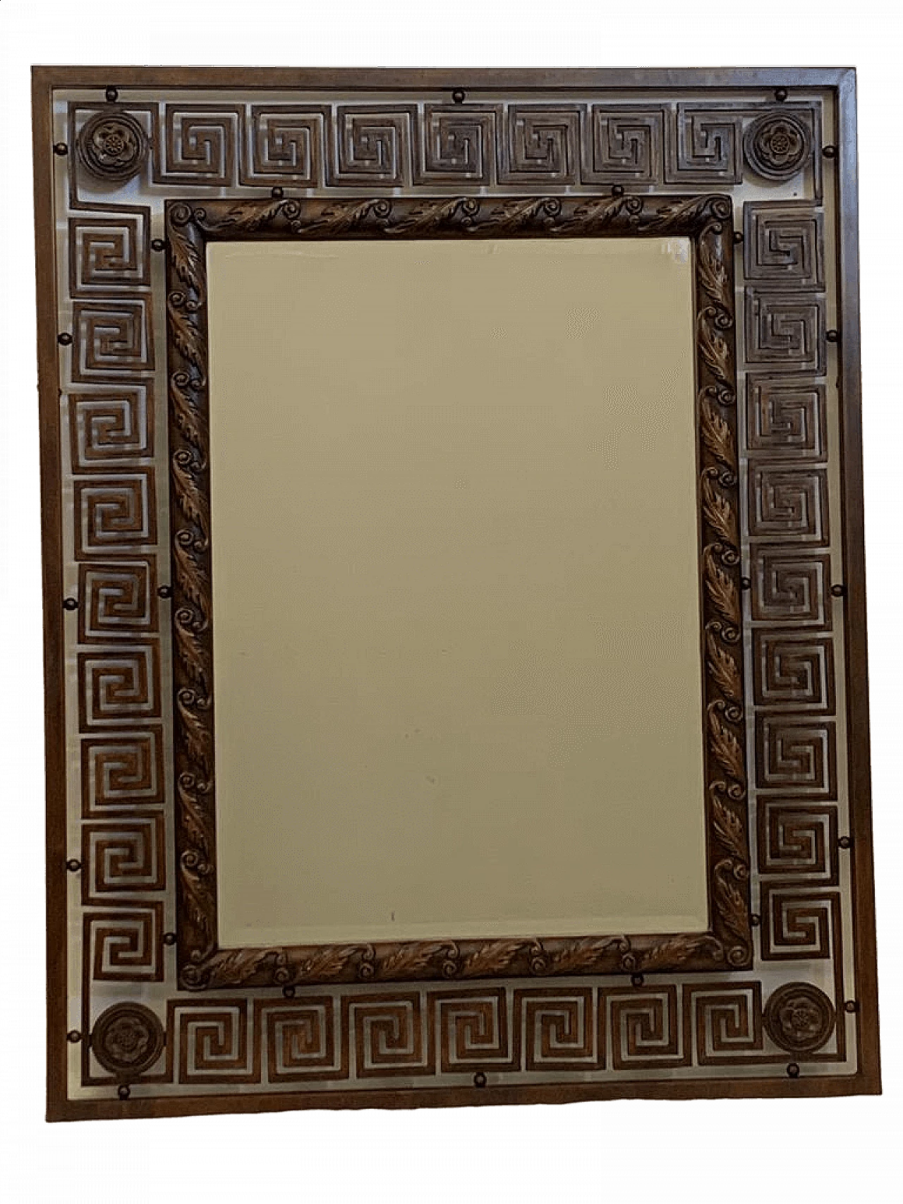 Specchio in ferro battuto e rame brunito laccato e patinato, anni '60 15