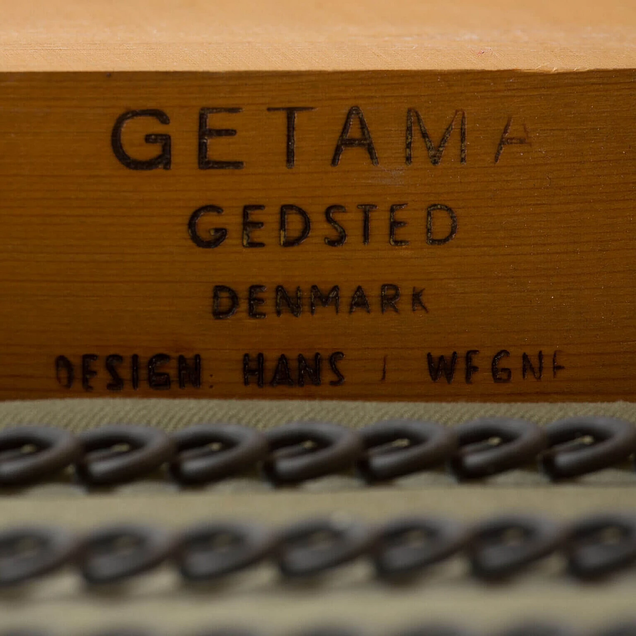 Divano quattro posti GE-236 di Hans Wegner per Getama, anni '50 1
