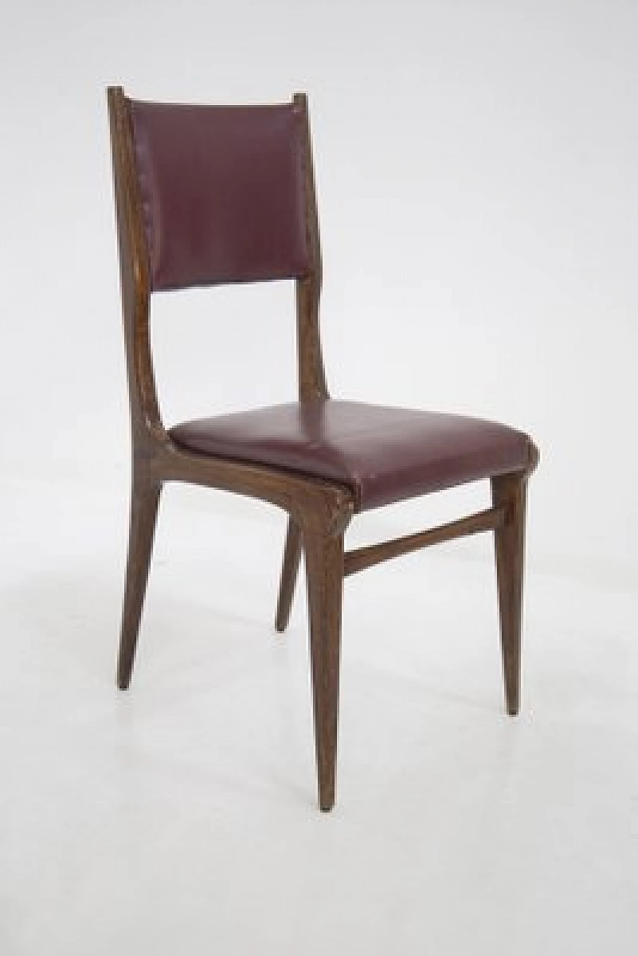 6 Wood and red leather chairs attributed to Carlo De Carli, 1950s 5