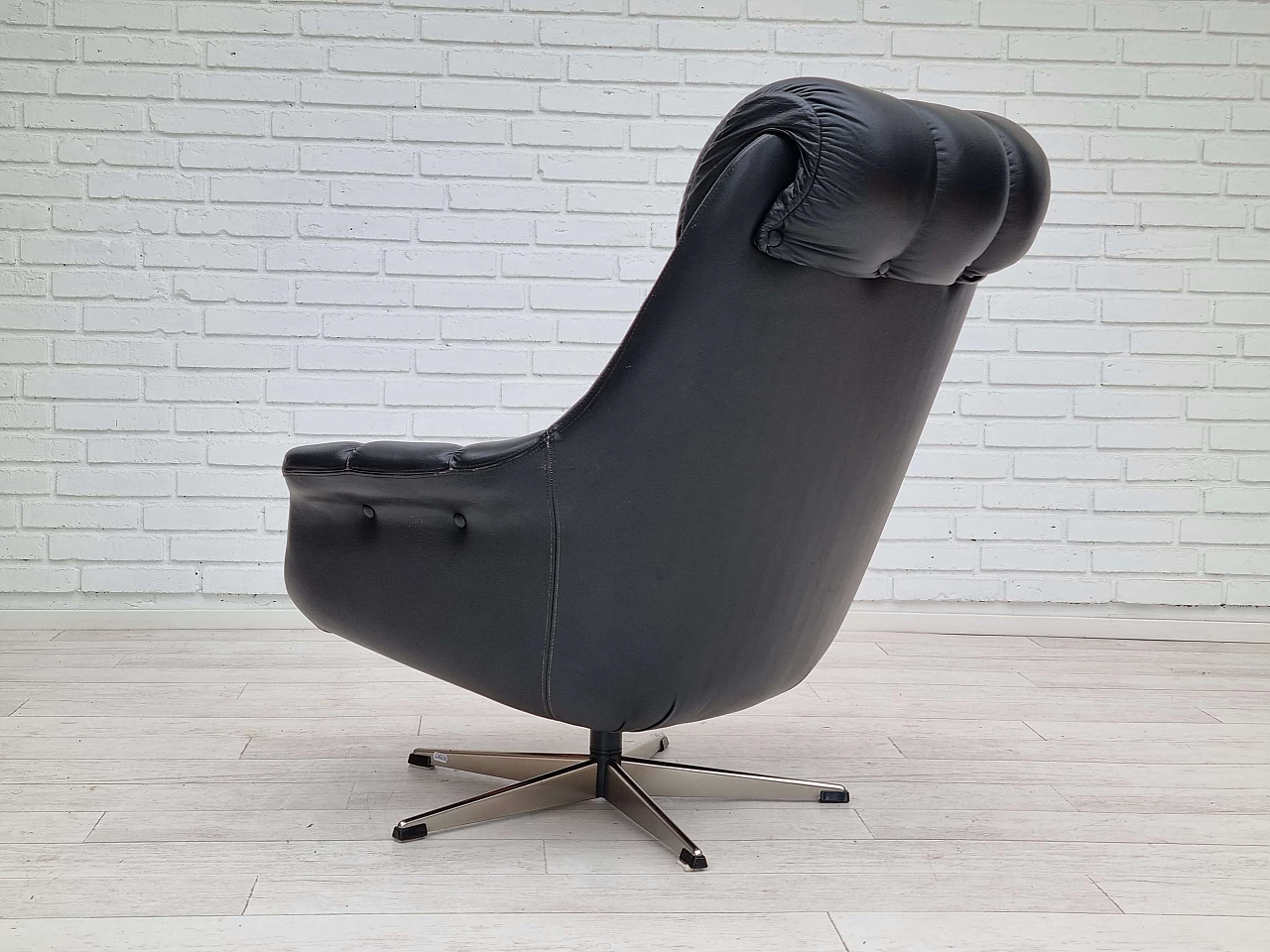 Danish black leather swivel armchair, 1970s 9