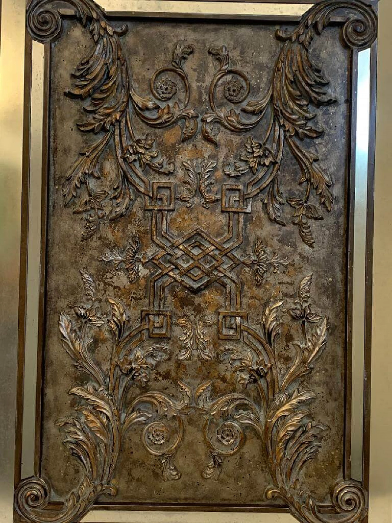 Pannello con cornice a specchio con elementi decorativi in ​​rilievo, anni '80 2