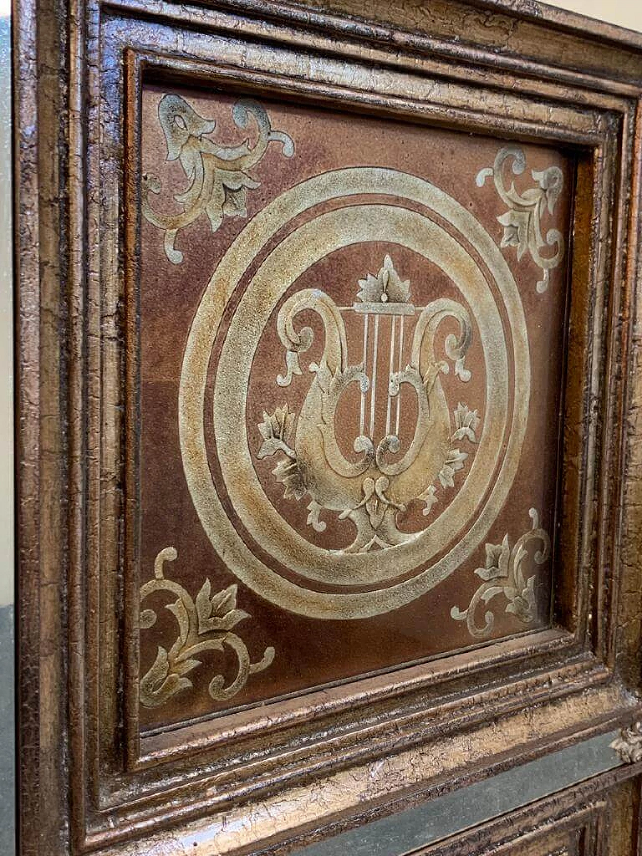 Decorative engraved and gilded mirror panel with lacquered frame, 1990s 7
