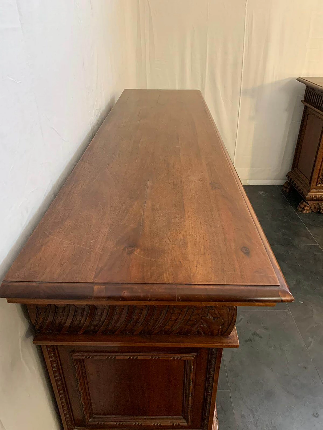 Credenza in noce scolpito in stile Rinascimento, fine '800 9