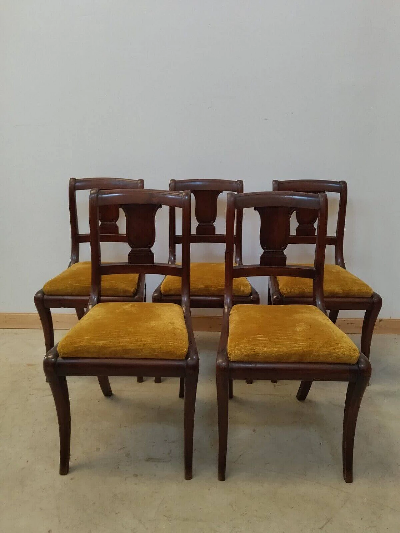5 Empire-style walnut chairs, early 20th century 2