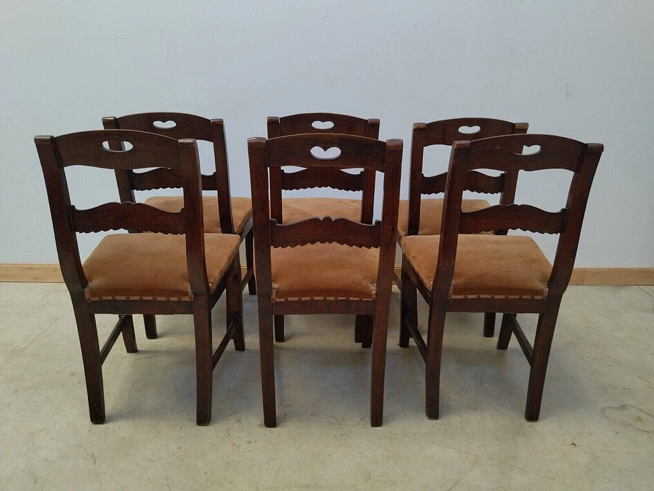 6 Empire-style walnut chairs, early 19th century 7