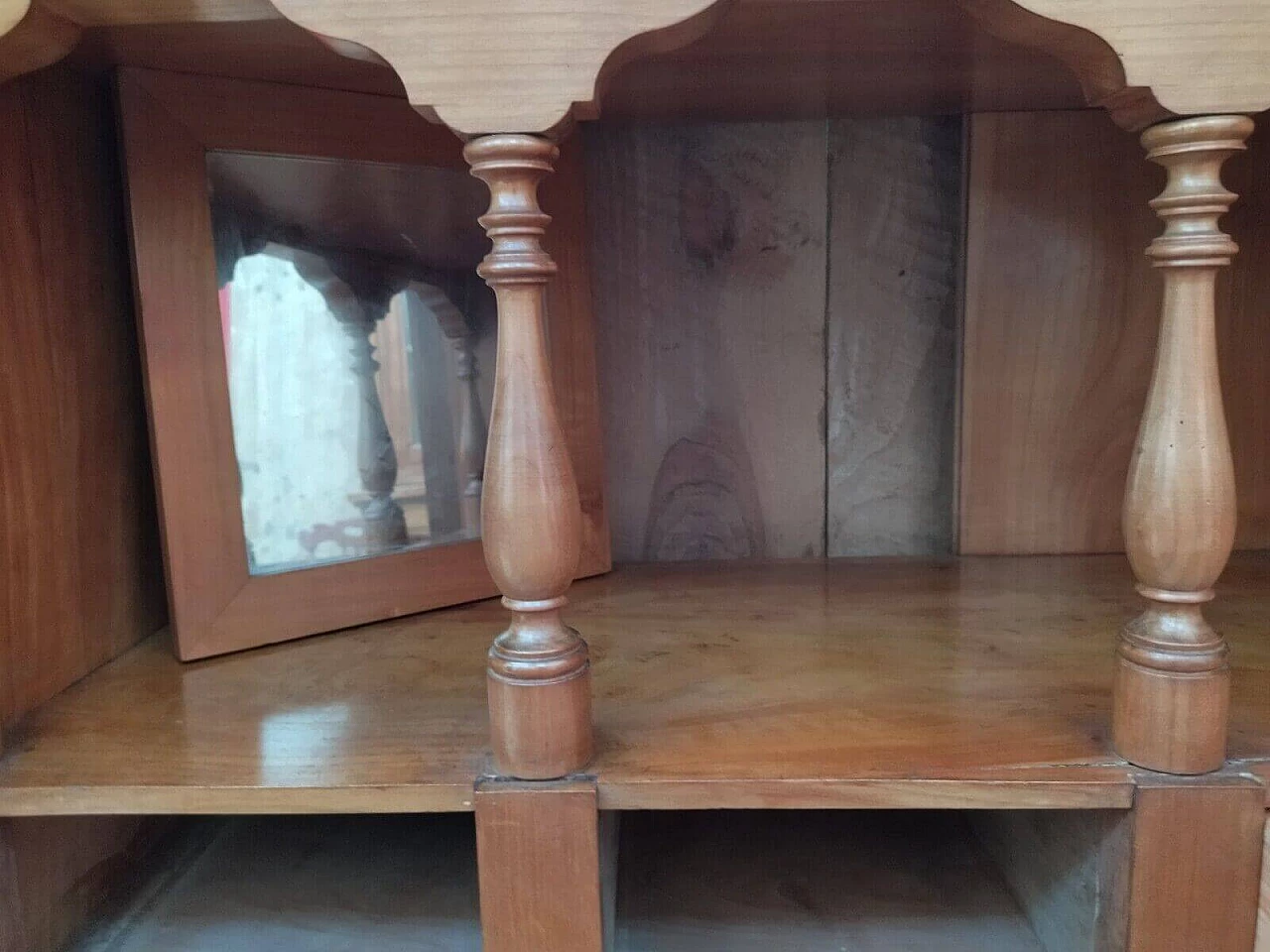 Umbertide walnut flap cabinet, late 19th century 5