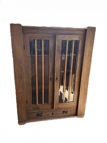 Armadio in rovere con ante in vetro, inizio '900