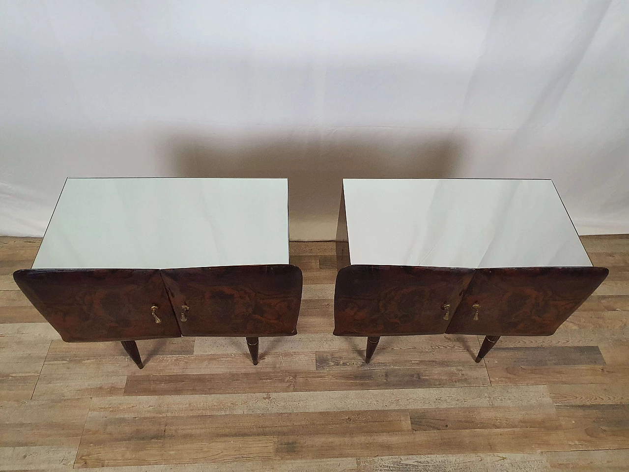 Pair of bedside tables with mirrored top and compartment drawers, 1940s 3