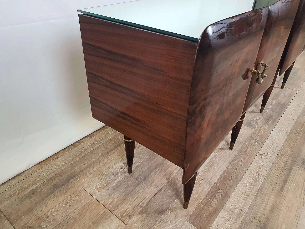 Pair of bedside tables with mirrored top and compartment drawers, 1940s 4
