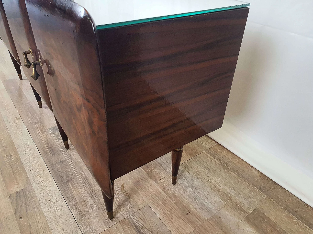Pair of bedside tables with mirrored top and compartment drawers, 1940s 5