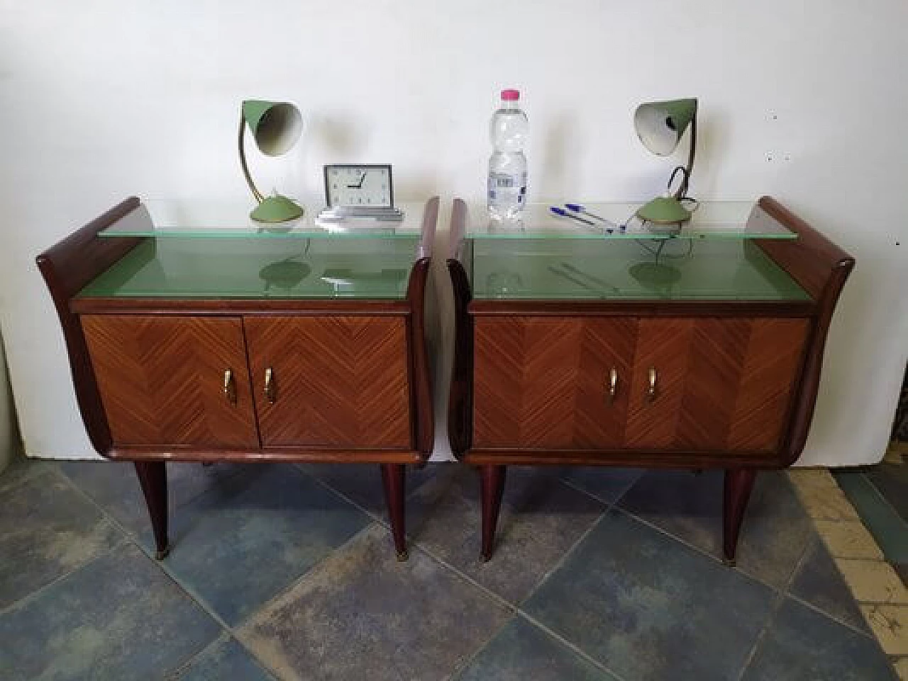 Pair of bedside tables in wood and glass attributed to Paolo Buffa, 1950s 5