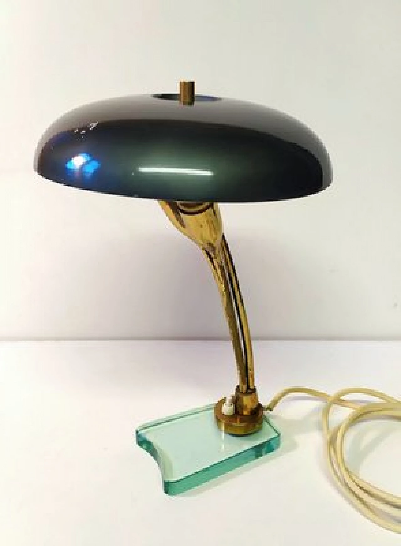 Table lamp attributed to Pietro Chiesa for Fontana Arte, 1940s 1