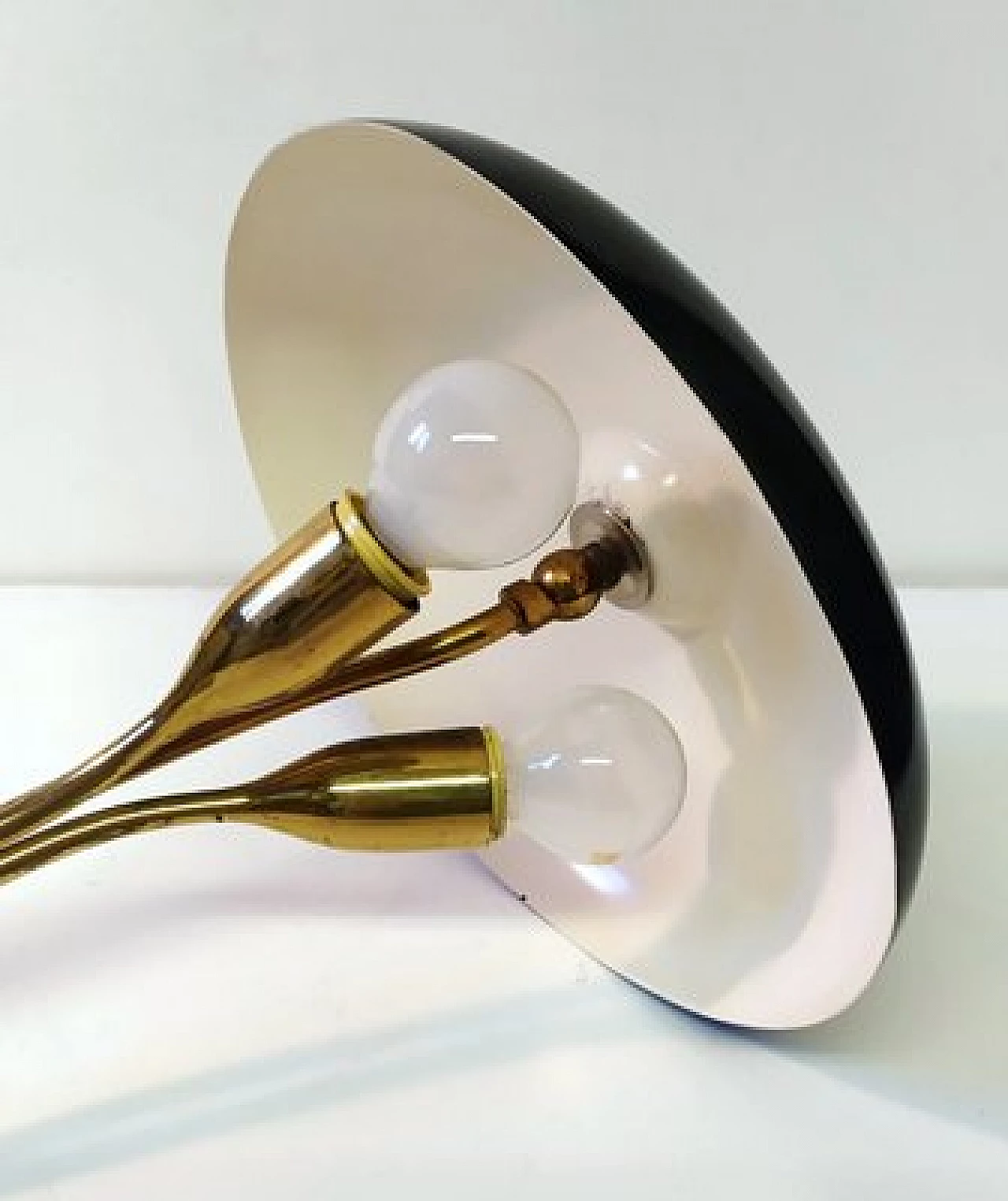 Table lamp attributed to Pietro Chiesa for Fontana Arte, 1940s 4