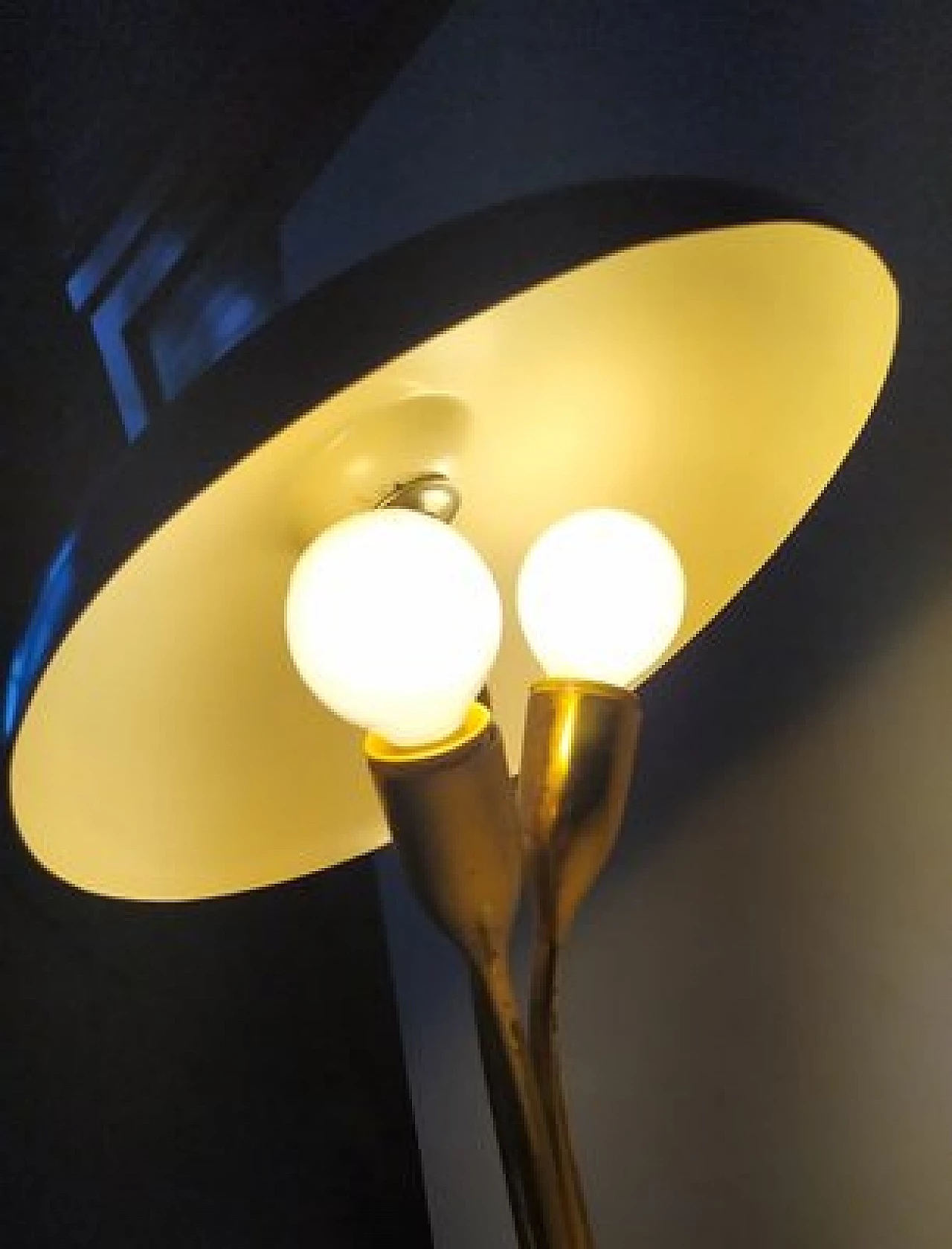 Table lamp attributed to Pietro Chiesa for Fontana Arte, 1940s 5