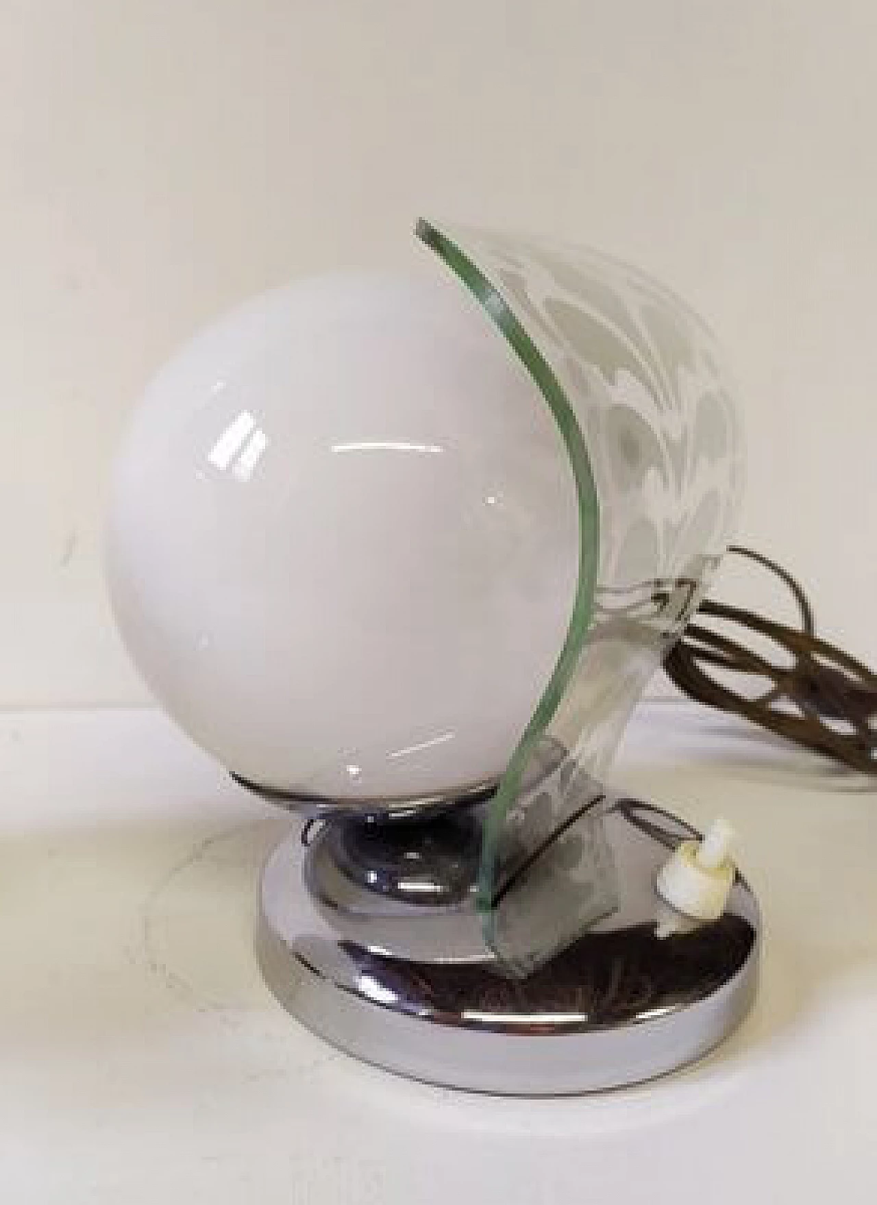 Pair of Art Decò table lamps with etched glass, 1920s 1