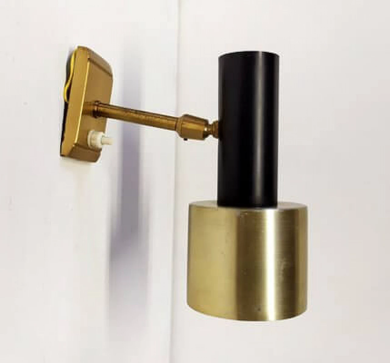 Aluminum and brass sconce by Stilnovo, 1950s 1