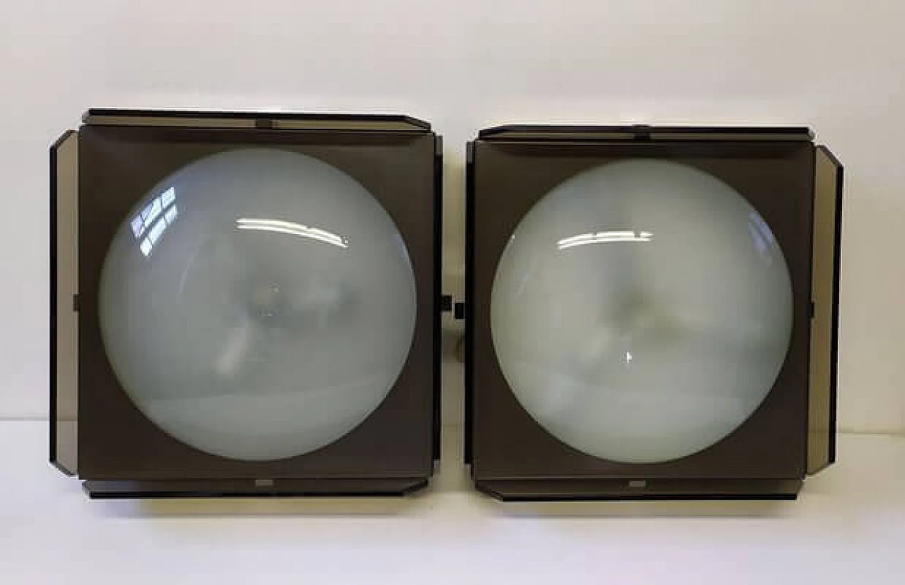 Coppia di applique in vetro marrone fumè di Veca, anni '60 1