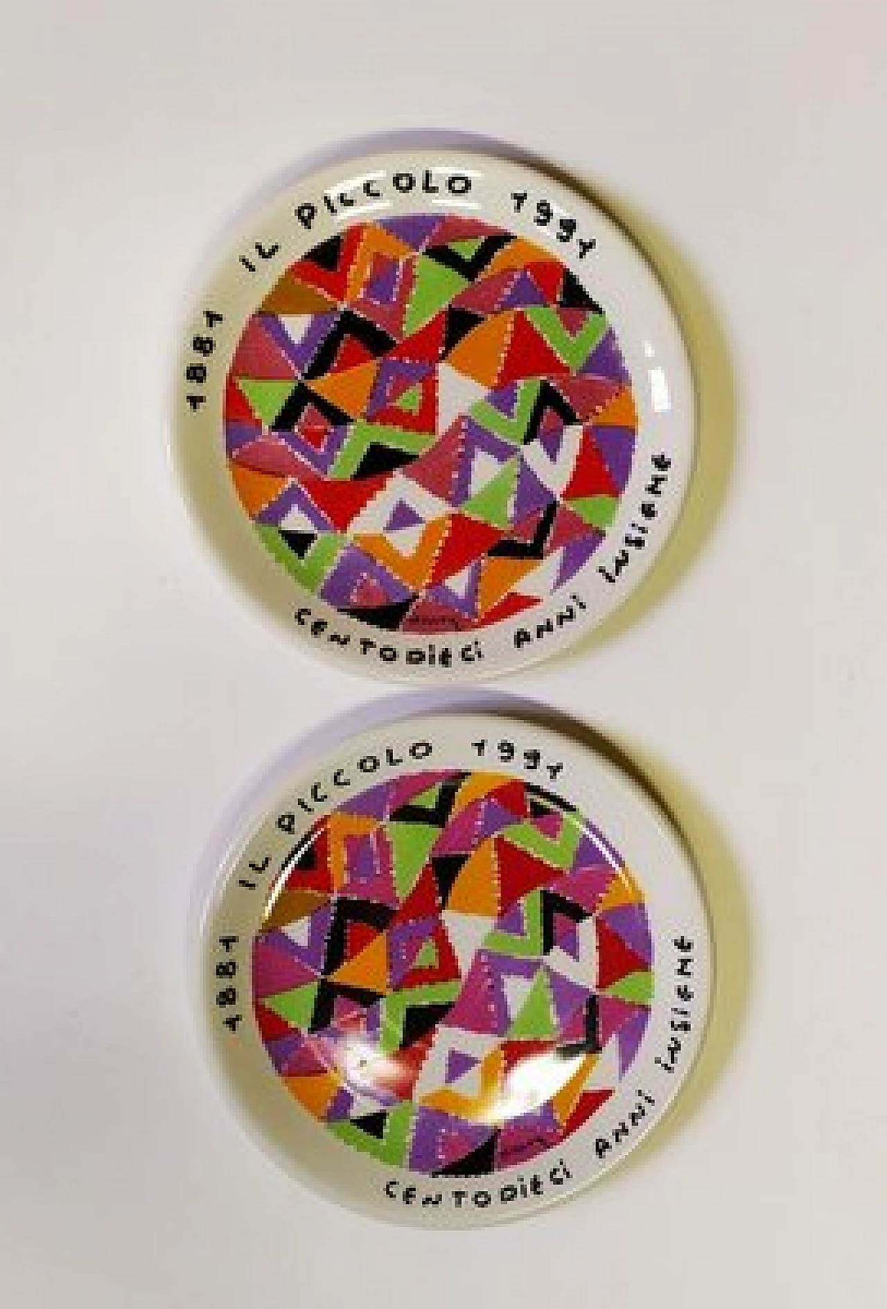 Coppia di piatti in ceramica di Ottavio Missoni, 1991 1
