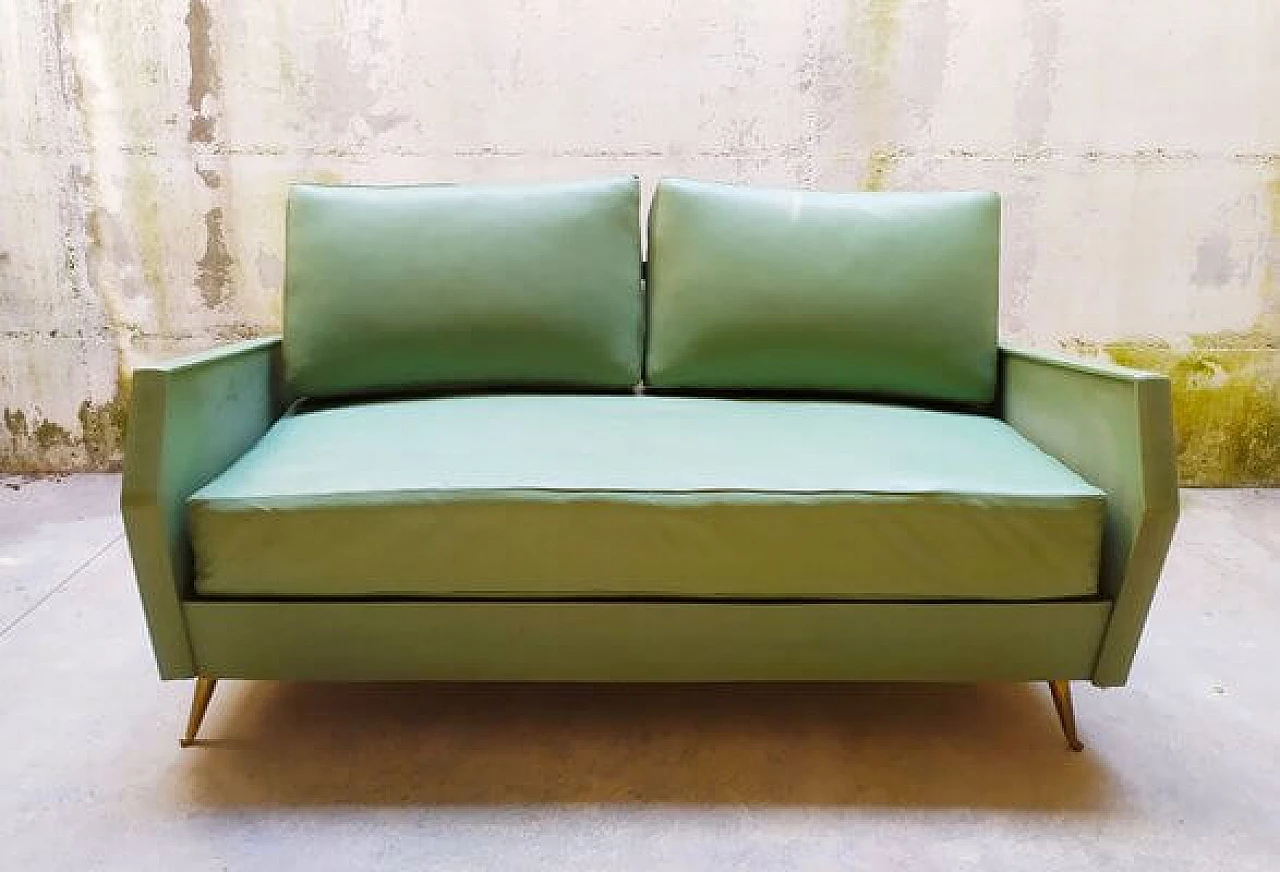 Green leatherette sofa attributed to Gio Ponti for ISA Bergamo, 1950s 1