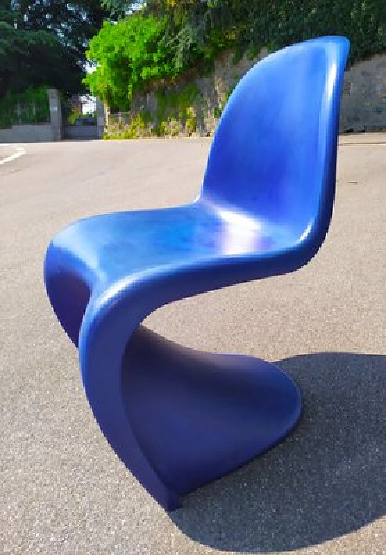 Sedia blu di Verner Panton per Vitra, 1967 1